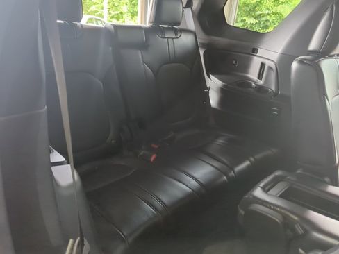 Used 2025 Honda Pilot Black Edition image 48