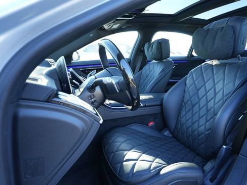 Certified 2024 Mercedes-Benz S 580 4MATIC Sedan image 33
