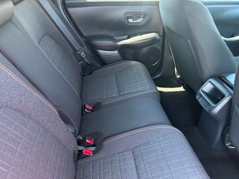 Used 2025 Honda HR-V Sport image 15