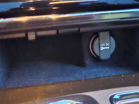 Used 2023 Chrysler 300 S image 26