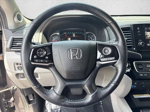 Used 2019 Honda Pilot Elite image 19