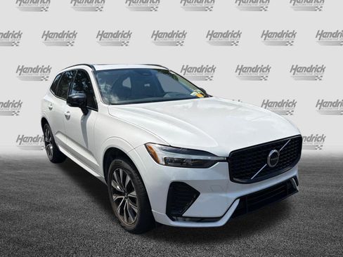 Used 2024 Volvo XC60 B5 Core w/ Protection Package Premier AWD/4WD image 2