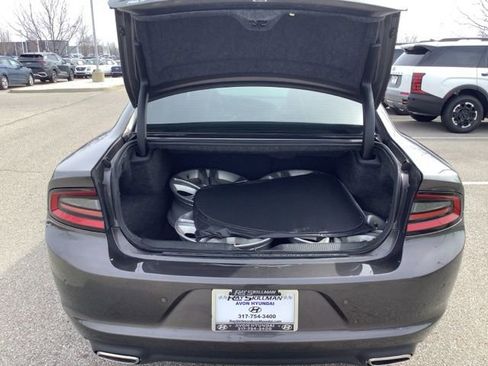 Used 2020 Dodge Charger SXT w/ Leather Interior Group image 21