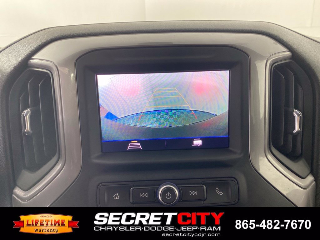 Used 2021 Chevrolet Silverado 1500 Custom Trail Boss AWD/4WD image 21