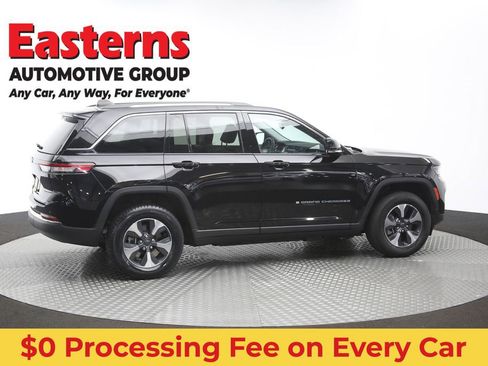 Used 2023 Jeep Grand Cherokee 4WD 4xe image 46