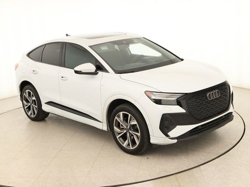 Used 2023 Audi Q4 e-tron Prestige w/ Black Optic Package AWD/4WD image 42