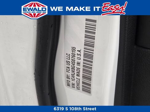 New 2025 Jeep Grand Cherokee L Limited w/ Black Appearance Package image 27