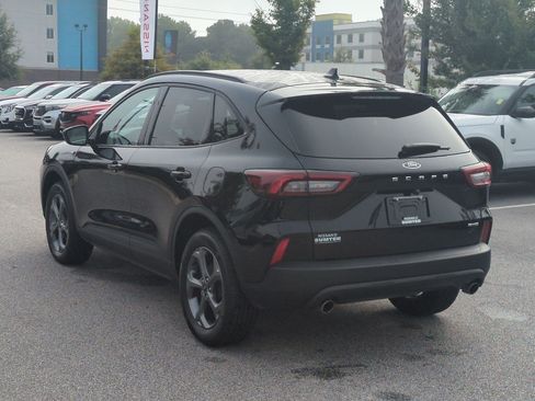 Used 2025 Ford Escape ST-Line Select AWD/4WD image 6