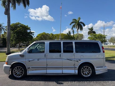 Used 2013 GMC Savana 1500 RWD image 5