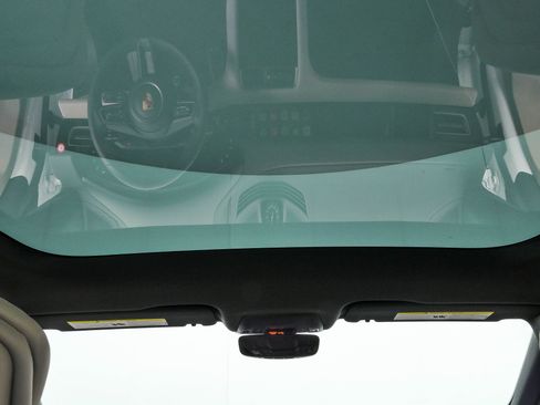 New 2026 Porsche Taycan AWD/4WD image 21