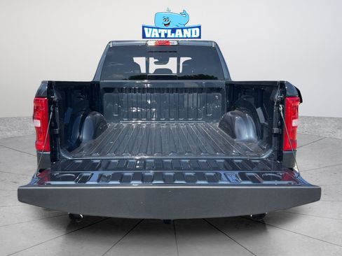 New 2026 RAM 1500 Big Horn AWD/4WD image 33