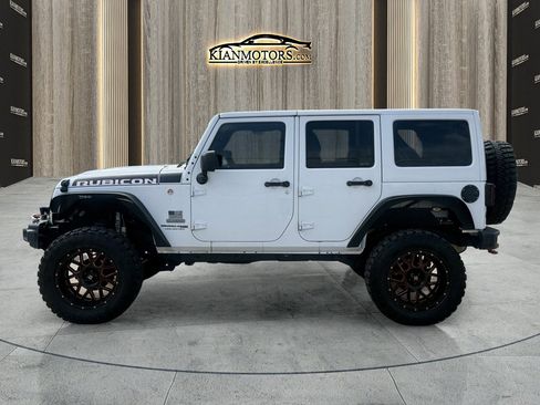 Used 2018 Jeep Wrangler Unlimited Rubicon AWD/4WD image 4