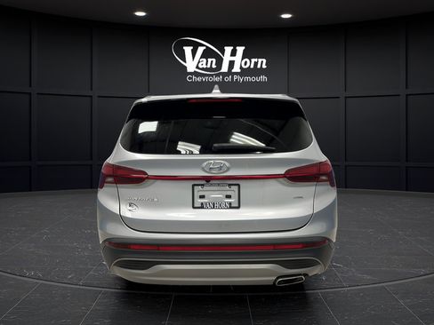 Used 2023 Hyundai Santa Fe SE AWD/4WD image 6