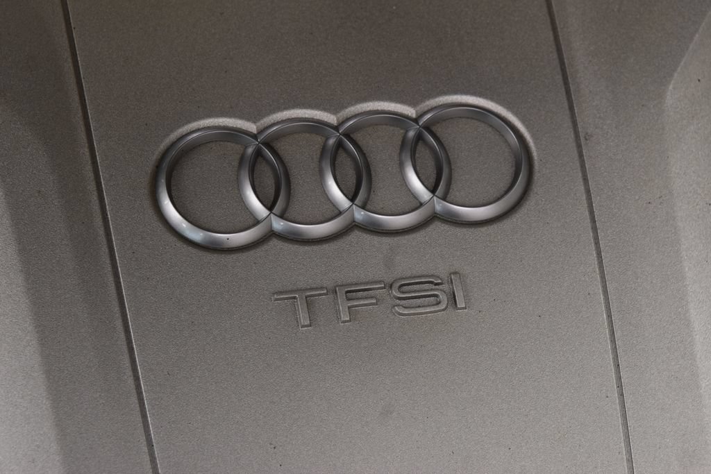 Used 2019 Audi S4 Premium Plus w/ Premium Plus Package AWD/4WD image 26