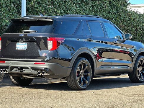 Used 2023 Ford Explorer ST w/ Equipment Group 401A image 4