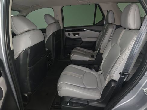 Used 2023 Honda Pilot EX-L image 13
