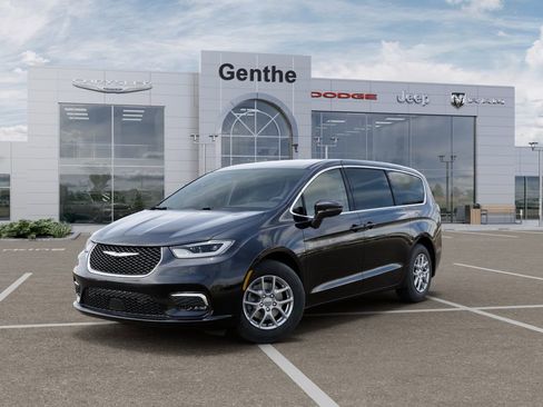 New 2026 Chrysler Pacifica Select FWD image 1