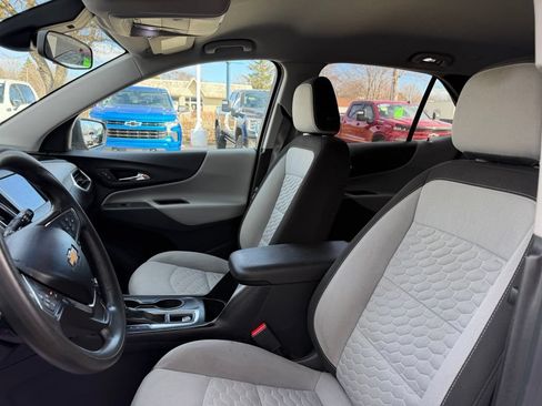 Used 2020 Chevrolet Equinox LT AWD/4WD image 14