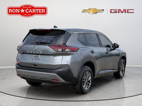 Used 2023 Nissan Rogue S AWD/4WD image 6