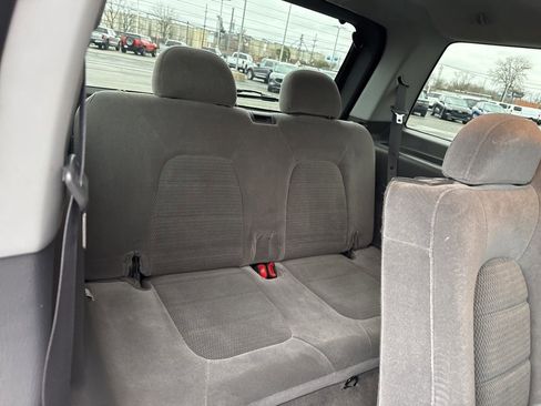 Used 2004 Ford Explorer XLT image 18