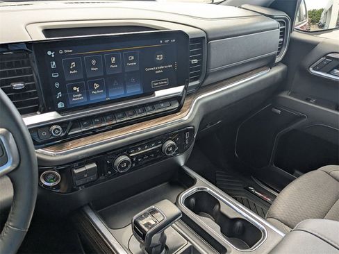 Used 2024 Chevrolet Silverado 1500 LT Trail Boss image 25