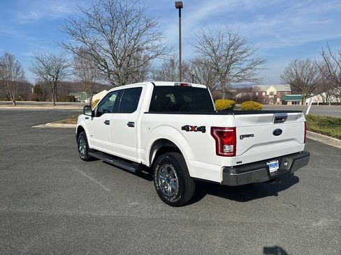 Used 2017 Ford F150 XLT image 7