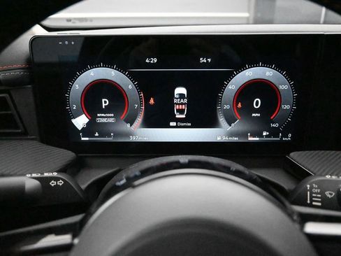 New 2025 Nissan Kicks SR AWD/4WD image 13