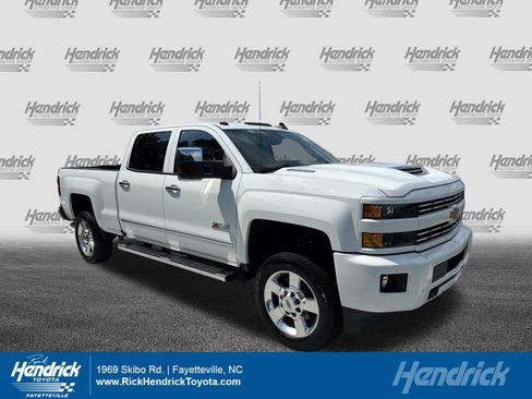 Used 2019 Chevrolet Silverado 2500 LT w/ Custom Sport Edition AWD/4WD image 1