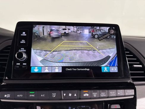 New 2025 Honda Odyssey EX-L image 28