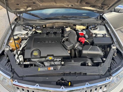 Used 2008 Lincoln MKZ image 10