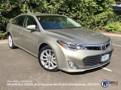 Used 2015 Toyota Avalon Limited w/ Technology Package