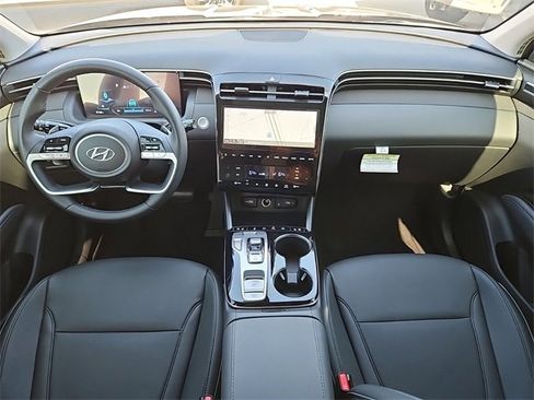 Used 2024 Hyundai Tucson Limited image 10