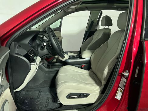 Used 2025 Acura RDX SH-AWD w/ Technology Package image 19