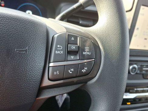 New 2025 Ford Explorer Base image 15