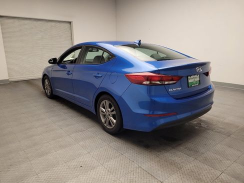 Used 2017 Hyundai Elantra SE image 5