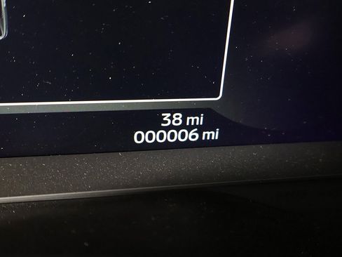 New 2025 Mitsubishi Outlander SE image 40