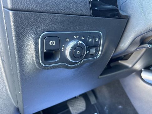 Used 2024 Mercedes-Benz GLA 250 image 19