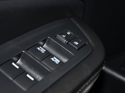 Used 2023 Honda Ridgeline Sport image 33