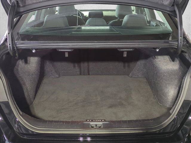 Used 2024 Nissan Altima 2.5 SV FWD image 6