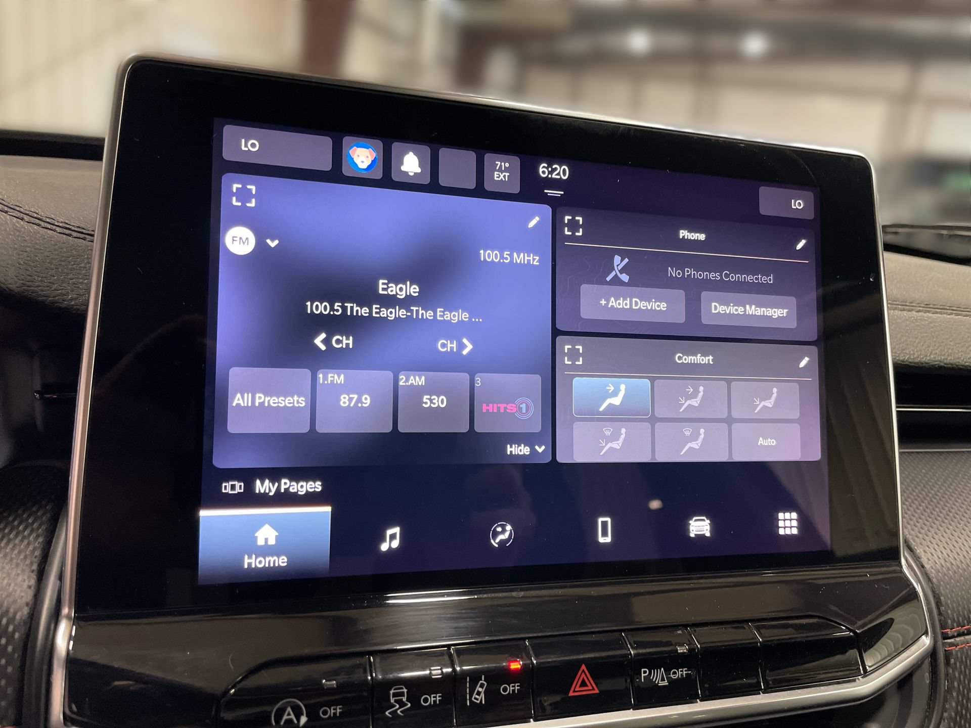 Used 2024 Jeep Compass Trailhawk w/ Sun and Sound Group AWD/4WD image 19