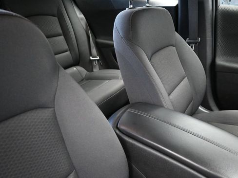 Used 2025 Chevrolet Malibu LT FWD image 26