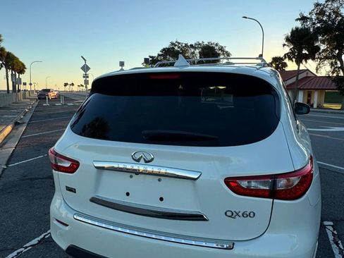 Used 2015 INFINITI QX60 FWD w/ Cargo Package image 4