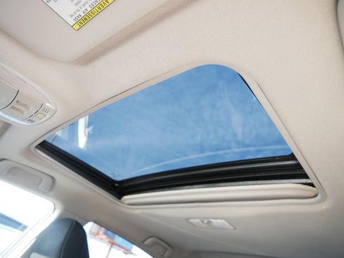 Used 2010 Toyota Corolla S image 32