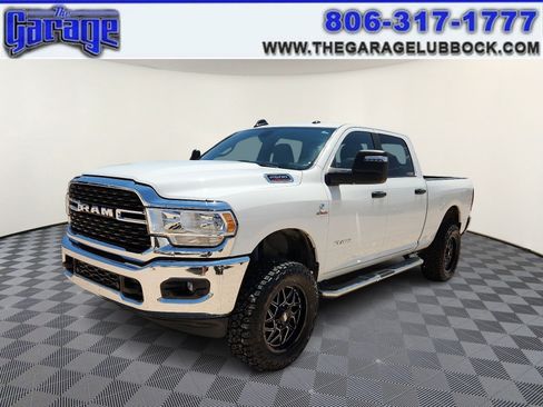 Used 2024 RAM 2500 Big Horn w/ Off Road Package AWD/4WD image 1