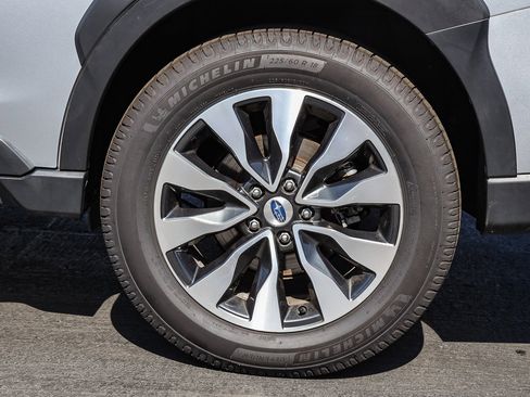 Used 2023 Subaru Outback Limited w/ Tech Package 2 image 7