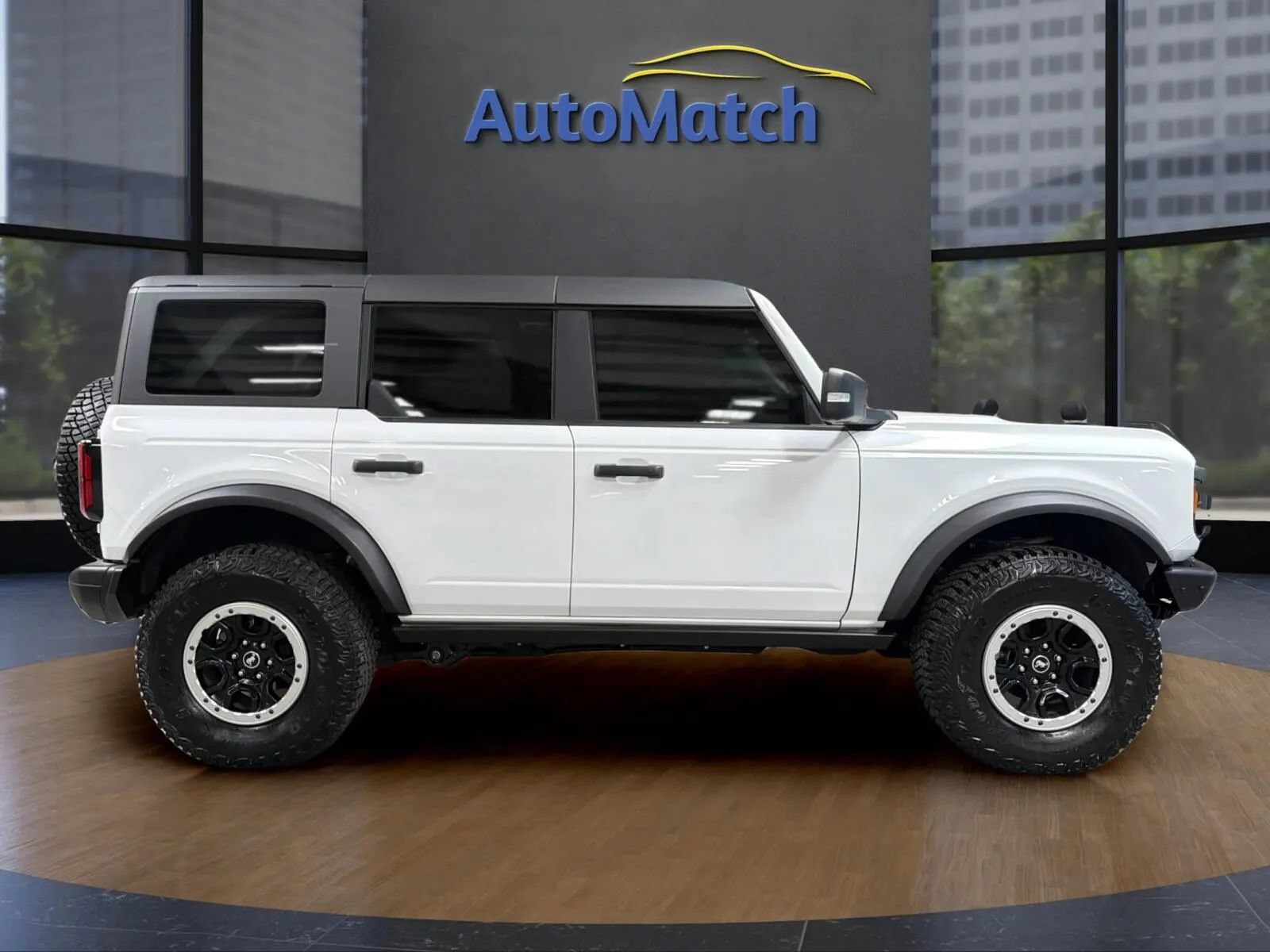 Used 2024 Ford Bronco Badlands AWD/4WD image 13
