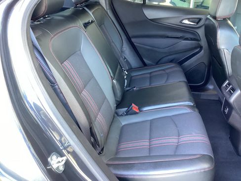 Used 2022 Chevrolet Equinox RS image 19
