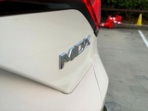 Used 2024 Acura MDX FWD w/ Technology Package image 31