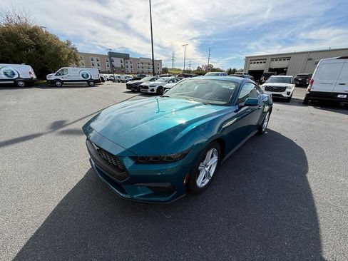 New 2026 Ford Mustang Coupe image 3