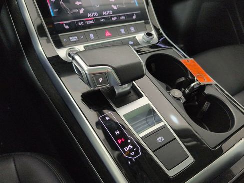 Used 2022 Audi Q7 3.0T Premium image 16